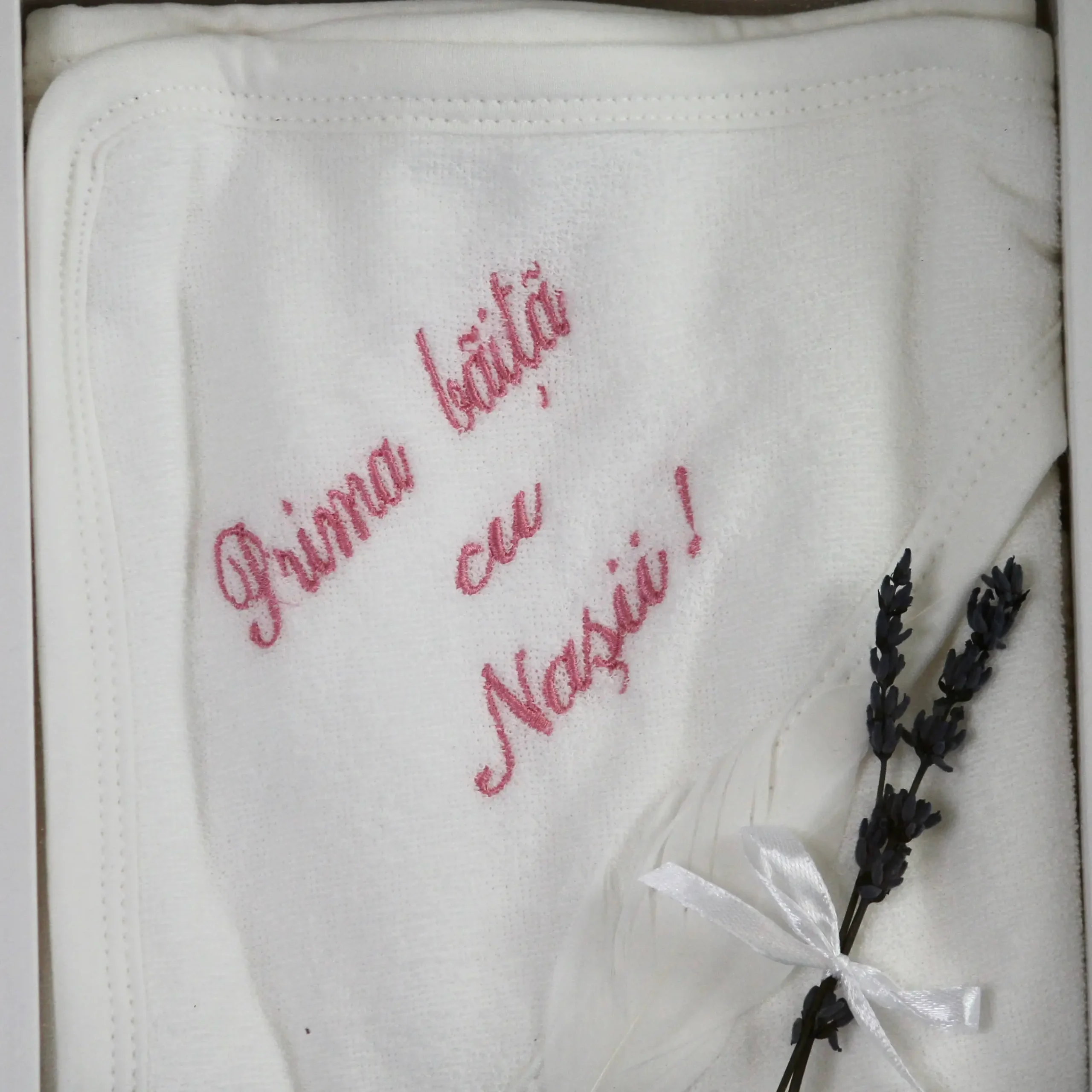 set baita dupa botez prosop roz bebe